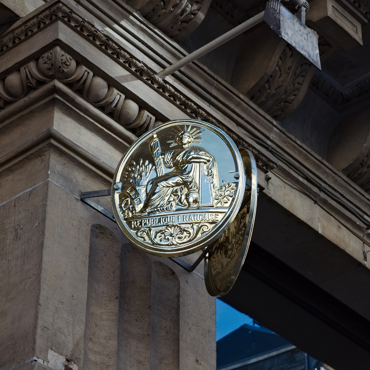 Pourquoi faut-il faire appel à un notaire pour une gestion immobilière ?