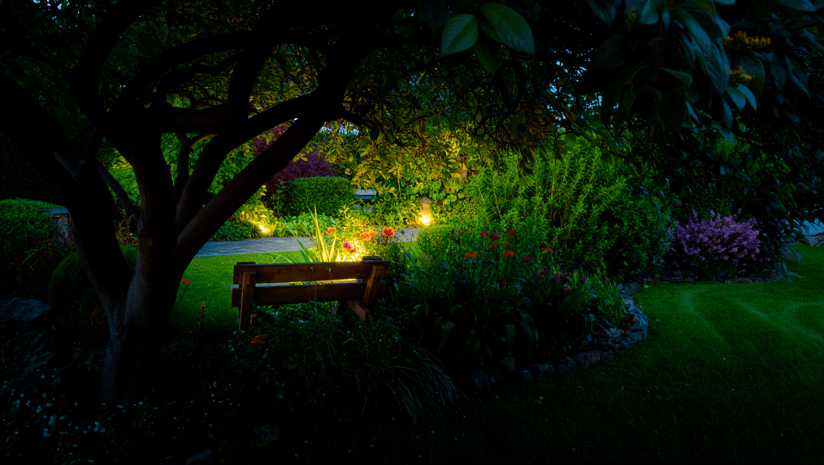 Pourquoi vos spots de jardin gâchent l’ambiance du soir